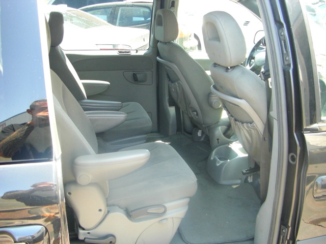 vista interior trasero CRYSLER VOYAGER 2.5 SE CRD 143CV 7PLAZAS