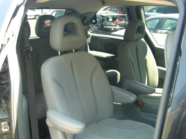 vista 7plazas CRYSLER VOYAGER 2.5 SE CRD 143CV 7PLAZAS