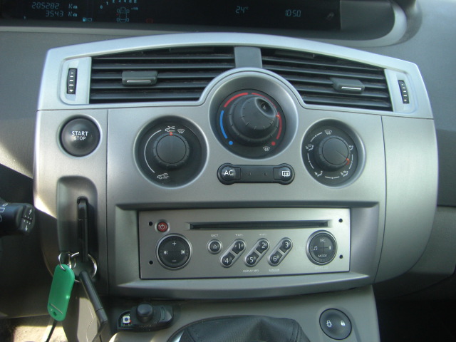 vista cd y a/c RENAULT SCENIC 1.5 DCI 105CV