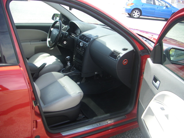 vista interior derecho FORD MONDEO FAMILIAR ST 3.0 GASOLINA 220CV