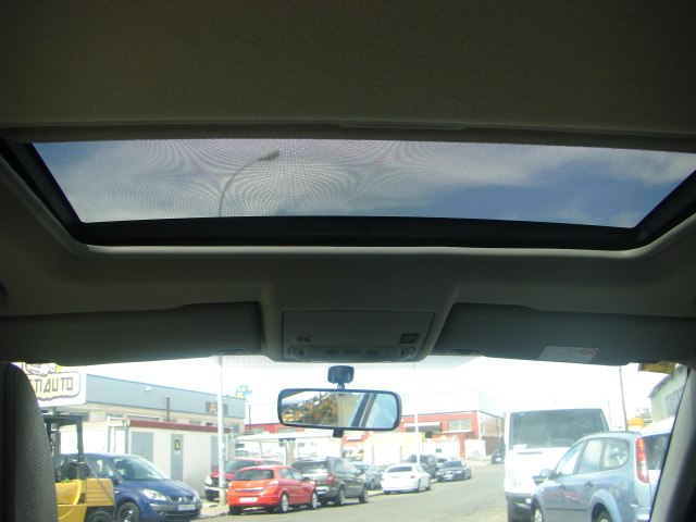 vista techo solar FORD MONDEO FAMILIAR ST 3.0 GASOLINA 220CV