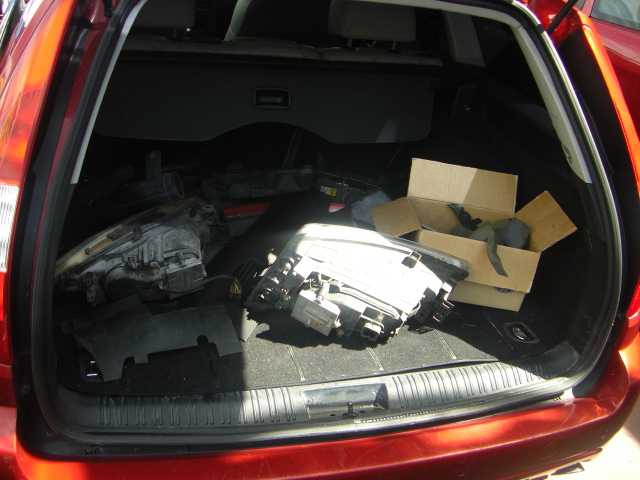 vista piezas en maletero FORD MONDEO FAMILIAR ST 3.0 GASOLINA 220CV