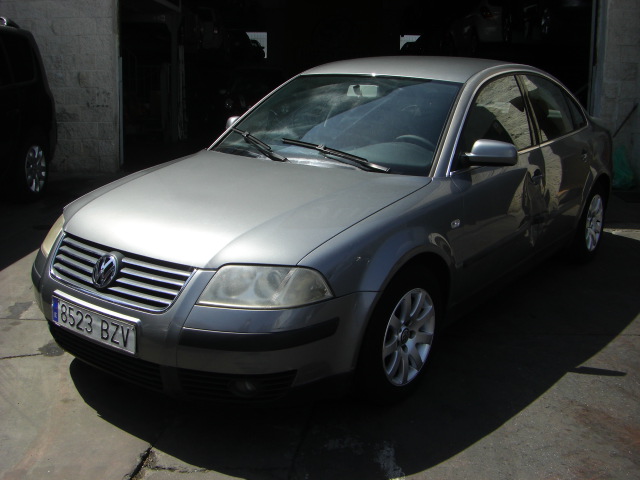 VOLKSWAGEN PASSAT 1.9 TDI 130CV