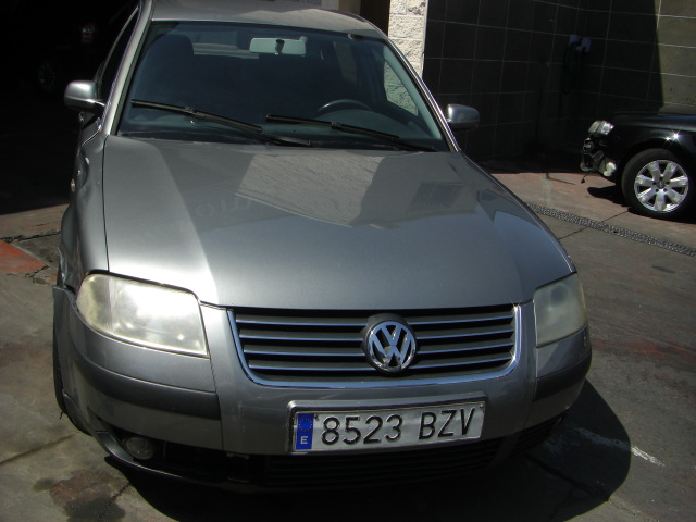 VOLKSWAGEN PASSAT 1.9 TDI 130CV
