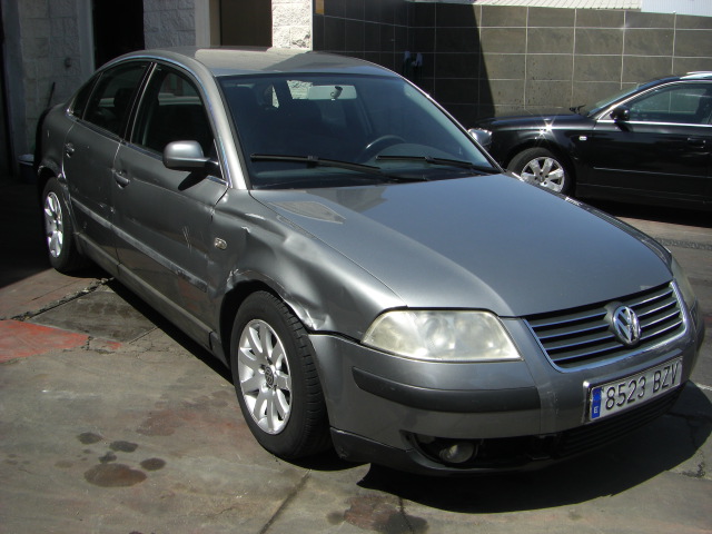 VOLKSWAGEN PASSAT 1.9 TDI 130CV