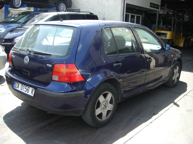 VOLKSWAGEN GOLF 1.9 TDI 90CV
