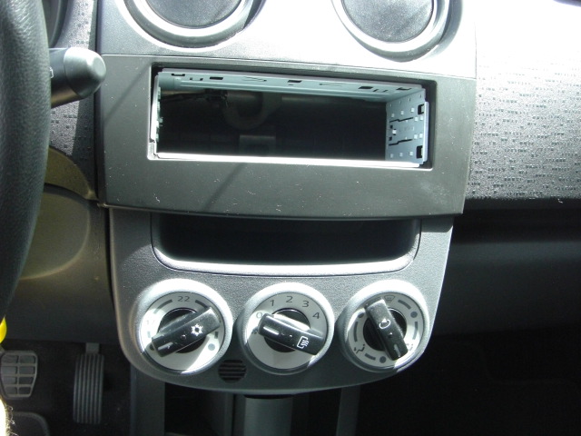 vista a/c MITSUBISHI COLT 1.2 GASOLINA 75CV