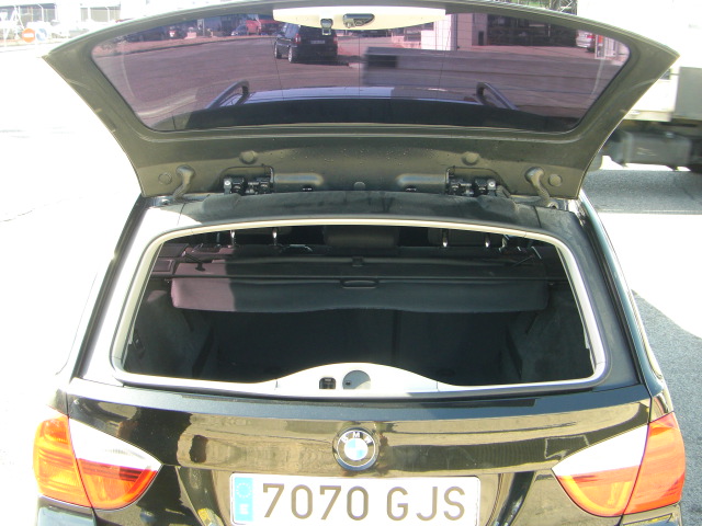 BMW 320D TOURING