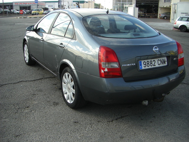 vista trasera izquierda NISSAN PRIMERA 2.2 DCI 138CV