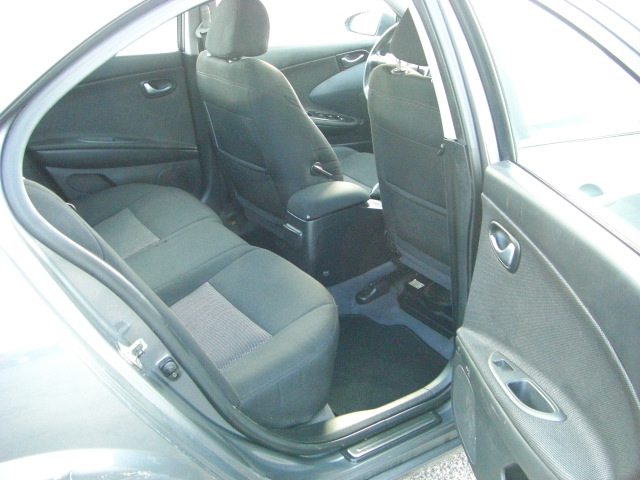 vista interior trasero NISSAN PRIMERA 2.2 DCI 138CV