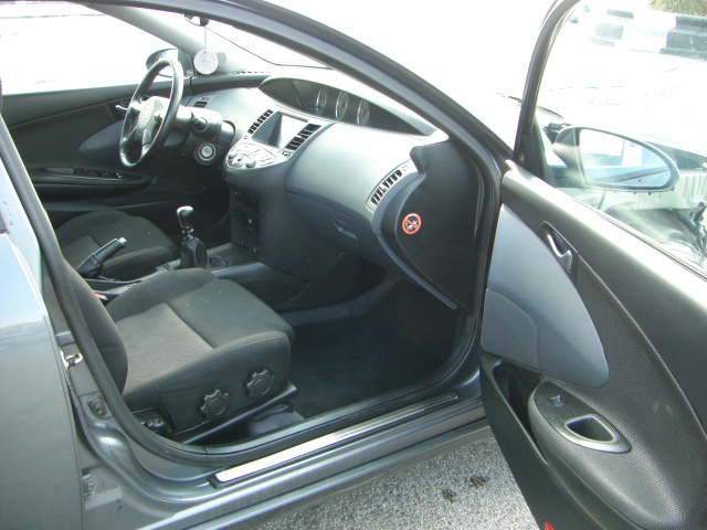 vista interior derecho NISSAN PRIMERA 2.2 DCI 138CV