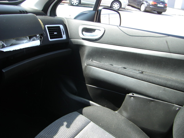 vista interior golpe PEUGEOT 307 X-LINE 1.6 HDI 90CV