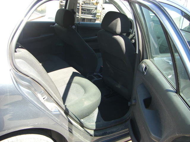 vista interior trasero SKODA FABIA 1.4 TDI 80CV