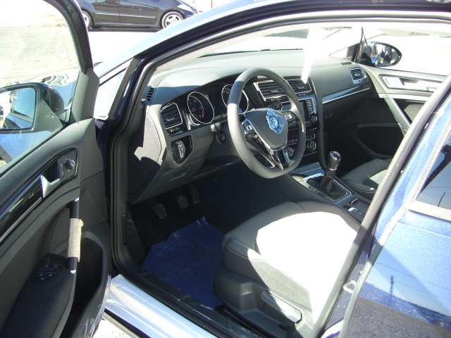 VOLKSWAGEN GOLF VII 2.0 BLUEMOTION 140CV