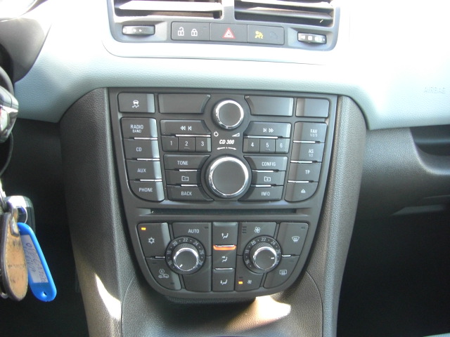 OPEL MERIVA 1.4 GASOLINA 120CV