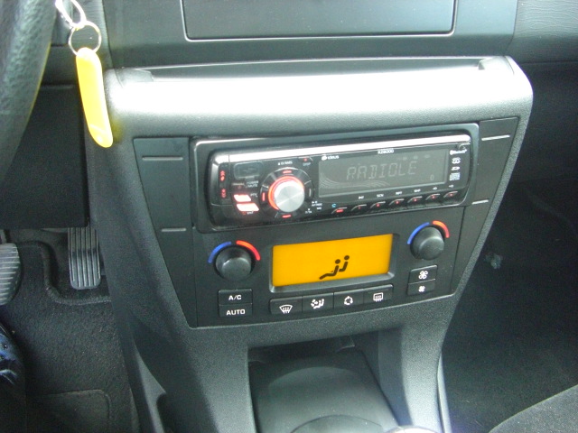 CITROEN C-4 1.6 HDI 92CV