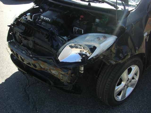 TOYOTA YARIS 1.3 GASOLINA 90CV