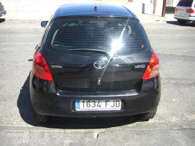 TOYOTA YARIS 1.3 GASOLINA 90CV