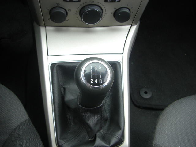 OPEL ASTRA 1.7 CDTI 100CV