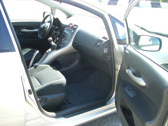 TOYOTA AURIS 2.0 D4D 126CV