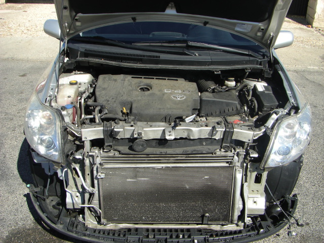 TOYOTA AURIS 2.0 D4D 126CV