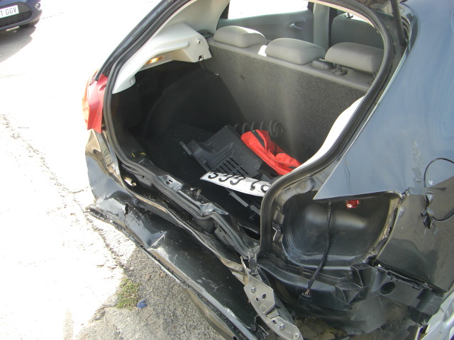 SEAT IBIZA 1.4 GASOLINA 85CV