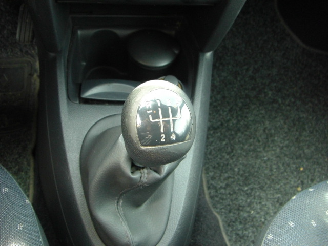 RENAULT CLIO 1.5 DCI 65CV