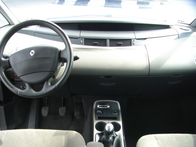 RENAULT GRAND ESPACE 2.2 DCI 150CV 7 PLAZAS