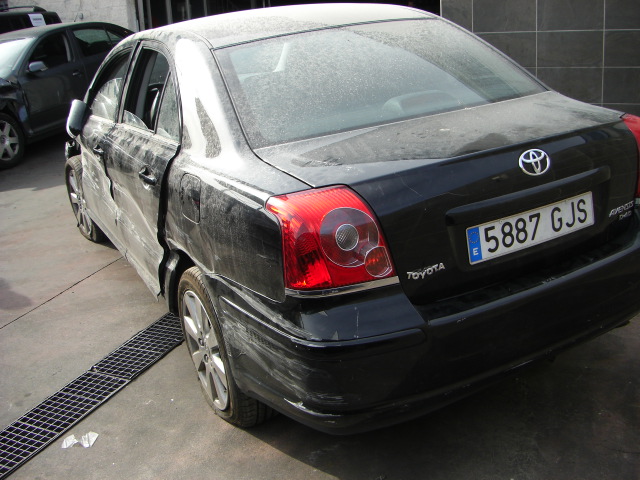 TOYOTA AVENSIS 2.2 D4D 150CV