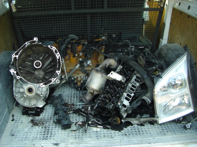 FORD TRANSIT KOMBI 2.2 CDTI 110CV 6PLAZAS