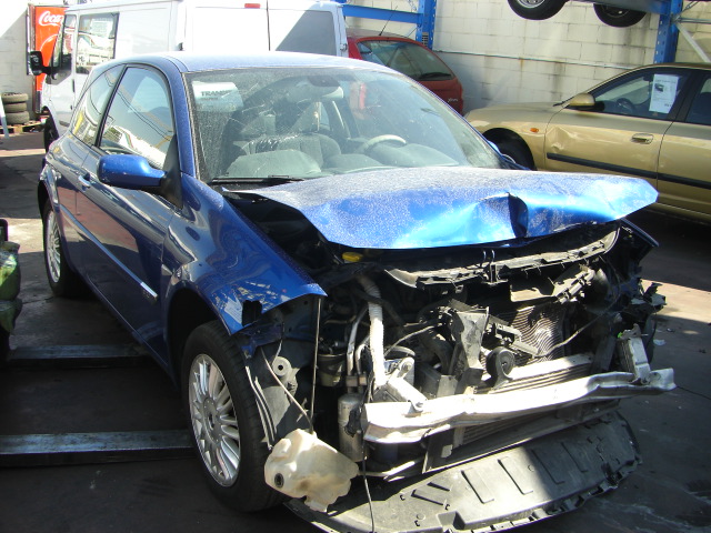 RENAULT MEGANE 105CV