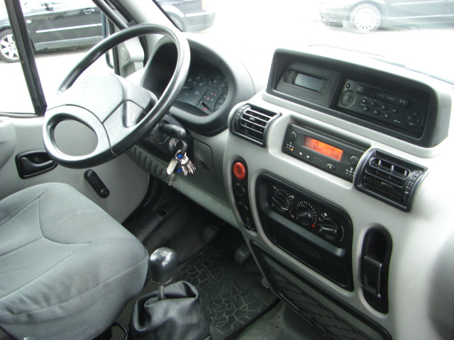 RENAULT MASCOTT 2.8 D 125CV