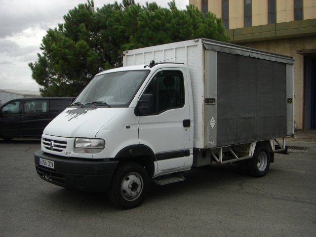 RENAULT MASCOTT 2.8 D 125CV