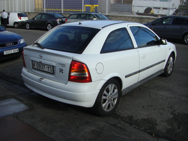 OPEL ASTRA 2.0 DI 81CV