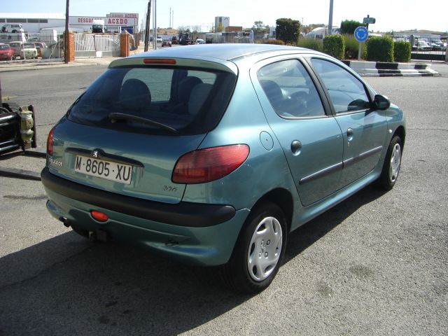 PEUGEOT 206 1.9 D 70CV