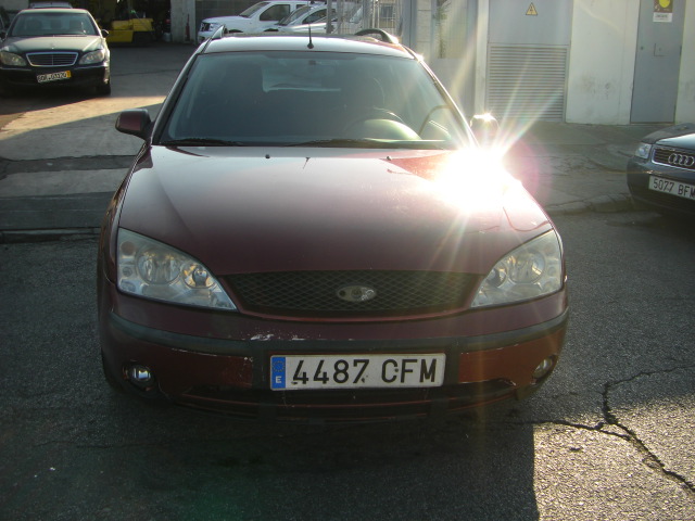 FORD MONDEO FAMILIAR 2.0 GHIA 130CV