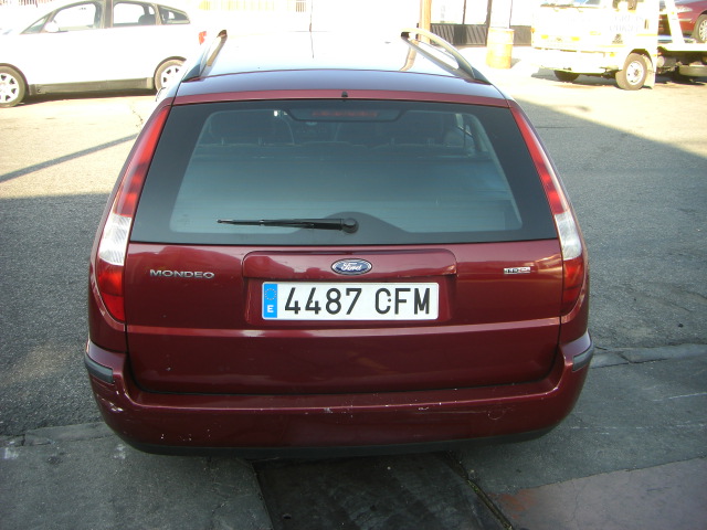 FORD MONDEO FAMILIAR 2.0 GHIA 130CV