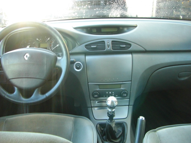 RENAULT LAGUNA 1.9 DCI 120CV