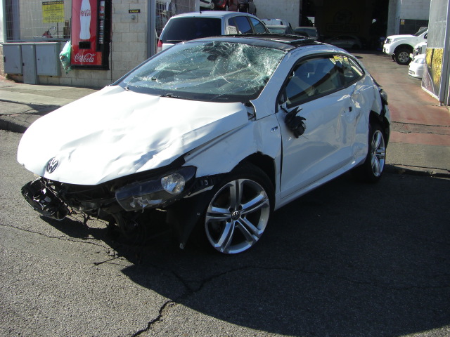 VOLKSWAGEN SCIROCCO R LINE 1.4 TSI GASOLINA 122CV