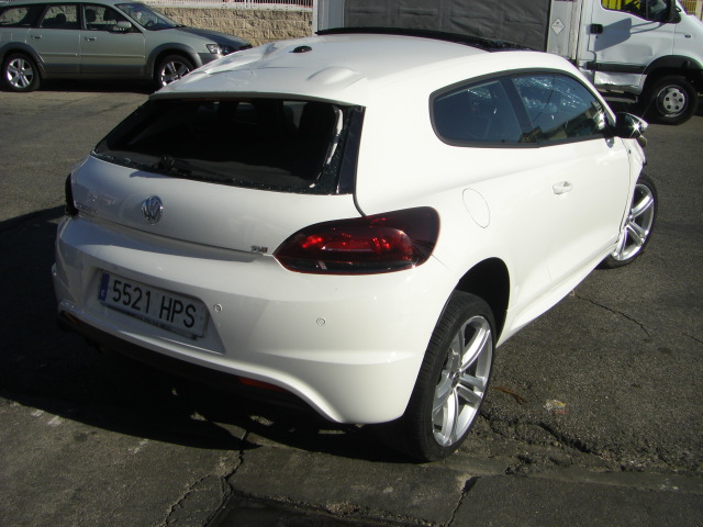 VOLKSWAGEN SCIROCCO R LINE 1.4 TSI GASOLINA 122CV