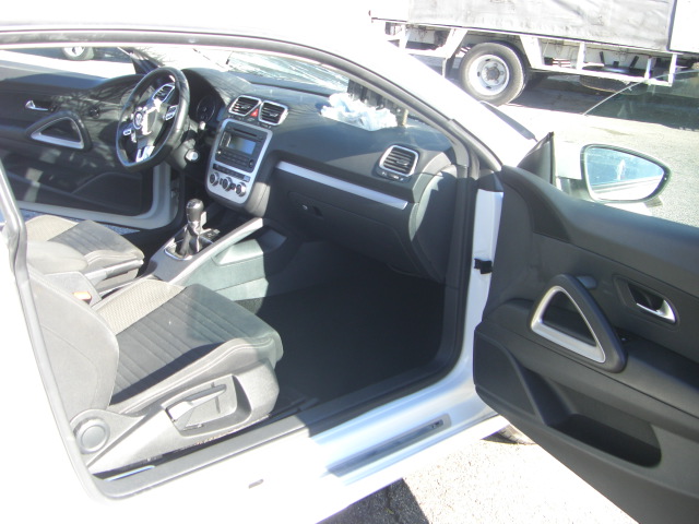 VOLKSWAGEN SCIROCCO R LINE 1.4 TSI GASOLINA 122CV