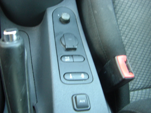 averiado.vehiculo con problema electrico no arranca!!!!!tipo motor  d-bxe !!!!!!!cd,clima bi zona,volante multi funcion.