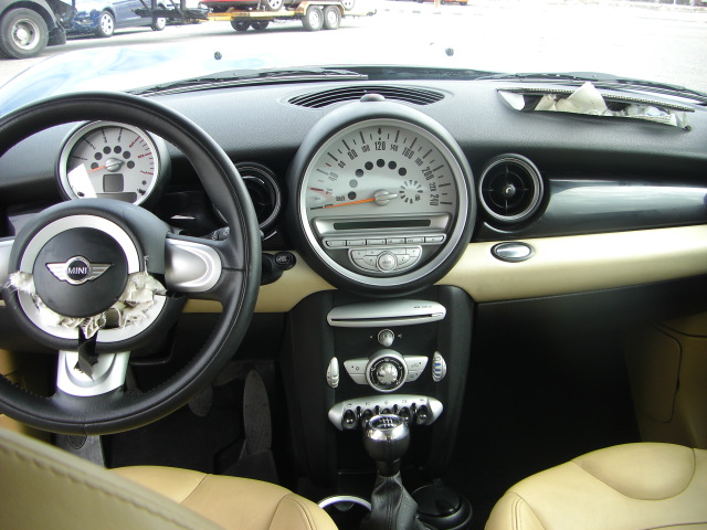 MINI COOPER 1.6 D 109CV
