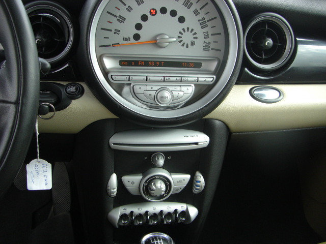 MINI COOPER 1.6 D 109CV