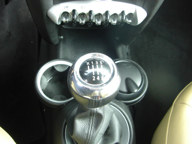 MINI COOPER 1.6 D 109CV