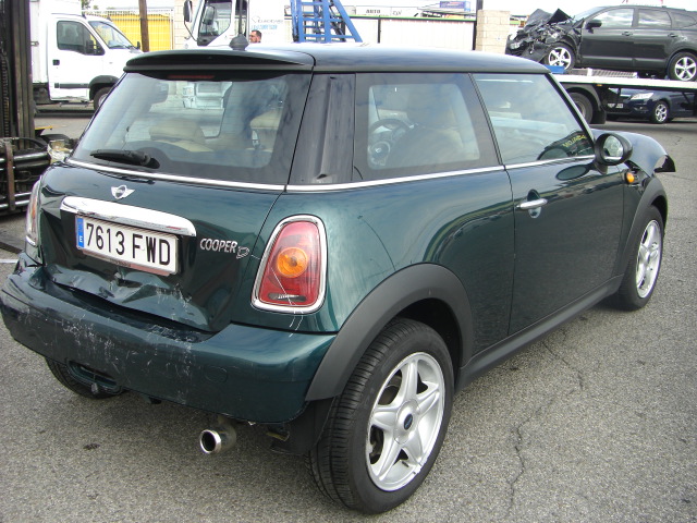 MINI COOPER 1.6 D 109CV