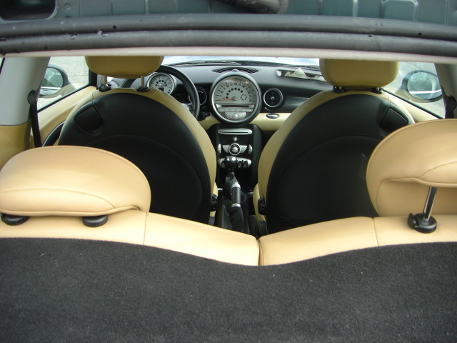 MINI COOPER 1.6 D 109CV