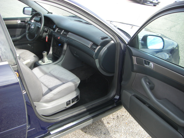 AUDI A-6 2.5 TDI 155CV