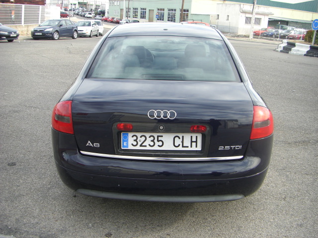 AUDI A-6 2.5 TDI 155CV