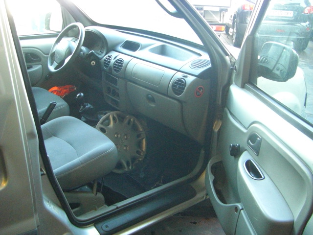 RENAULT KANGOO 1.5 DCI